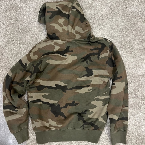 TNA camo fleece hoodie - Picture 2 of 3